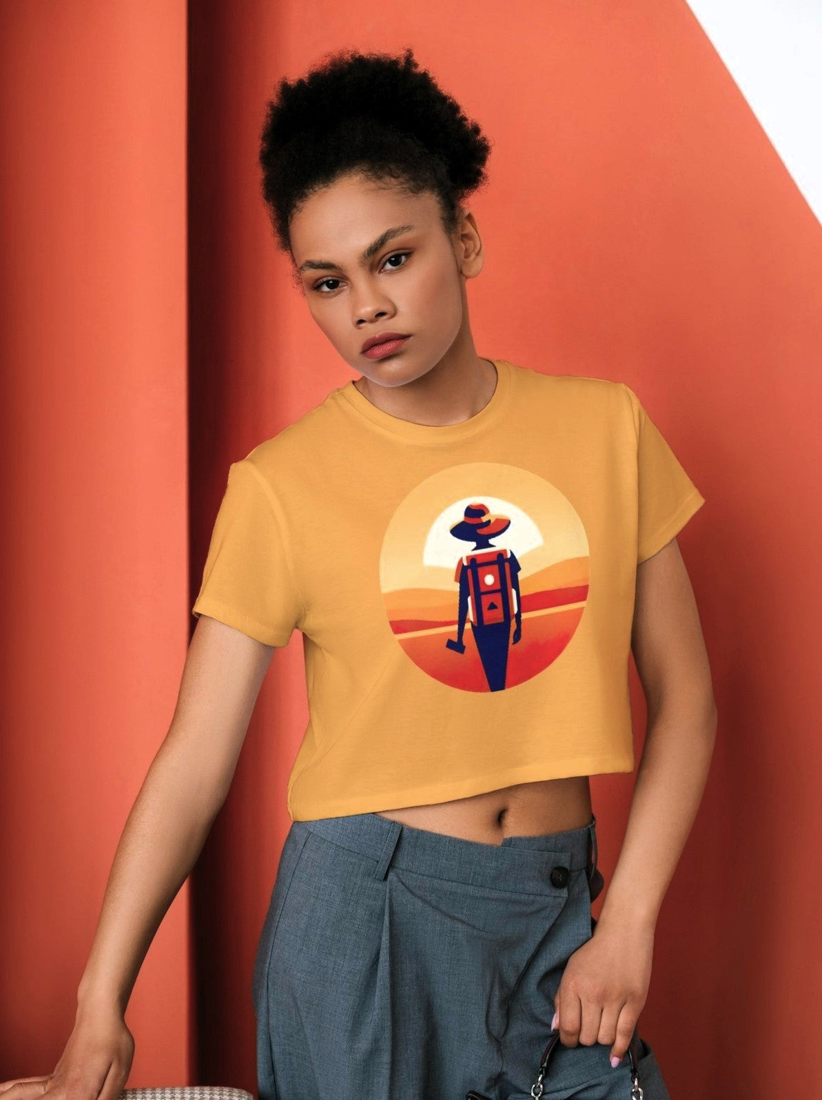 Explorer - Women's Crop Top