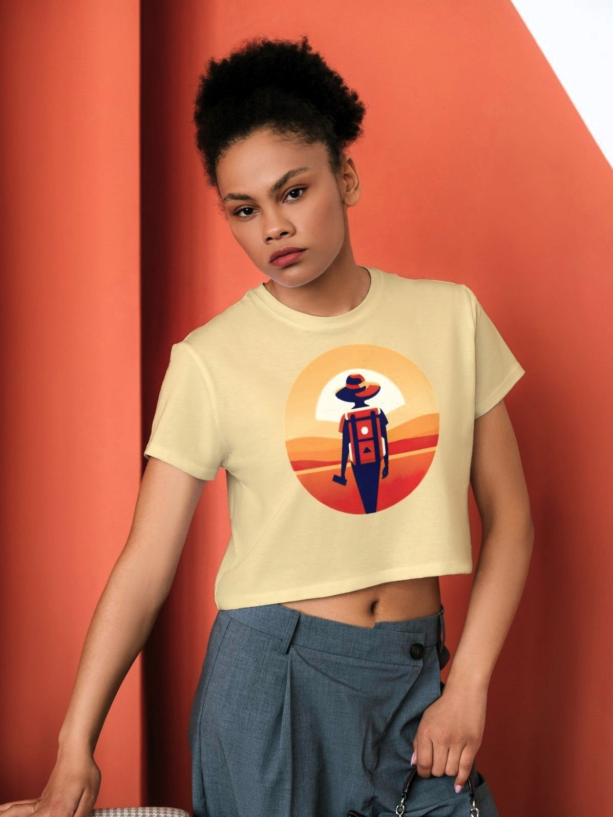 Explorer - Women's Crop Top